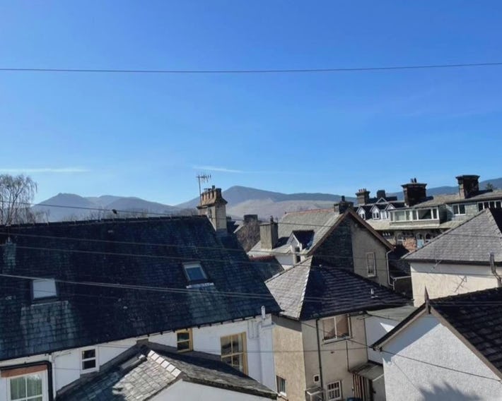 Fell Top View - Fantastic Keswick Centre apartment