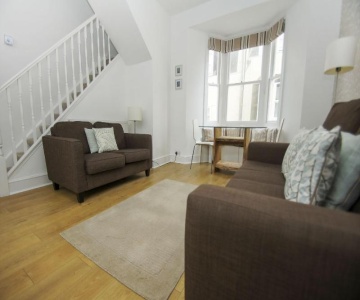 Marine Cottage - Parking - by Brighton Holiday Lets