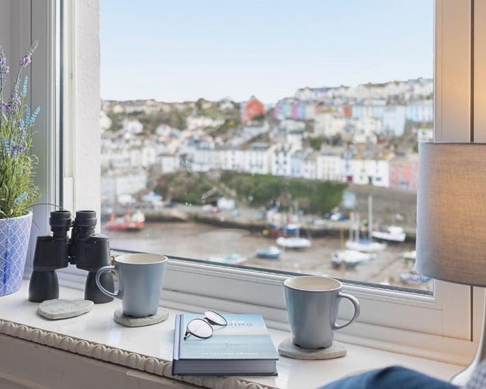 Polly's Place, Harbour Area, Sea Views & Terrace