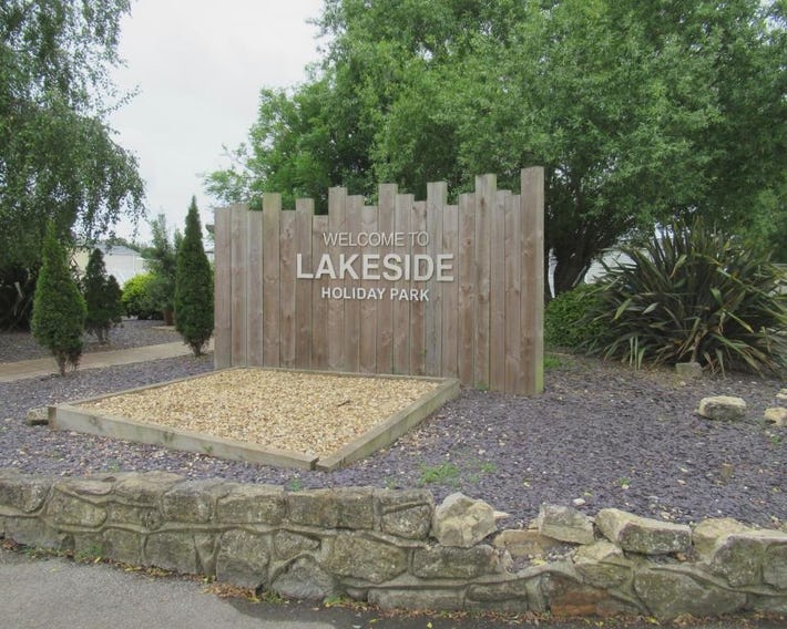 Chichester Lakeside Self-Catering Holiday Home