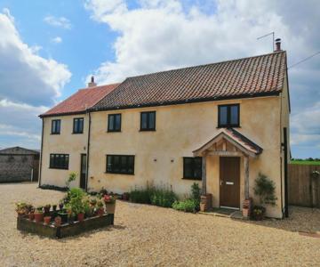 Fieldview Farmhouse Bed And Breakfast