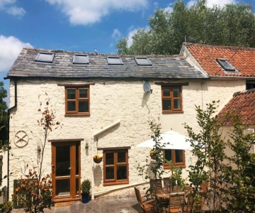 Idyllic Country Cottage Near Wells