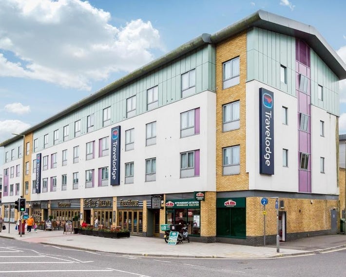 Travelodge Farnborough Central