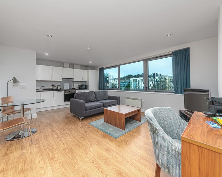 SACO Aparthotel Farnborough