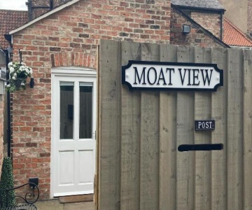 Moat View Free Parking, Central, Ev Plug