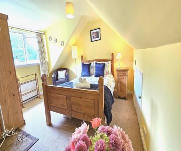 Beckside - Peaceful Garden House, Dog Friendly