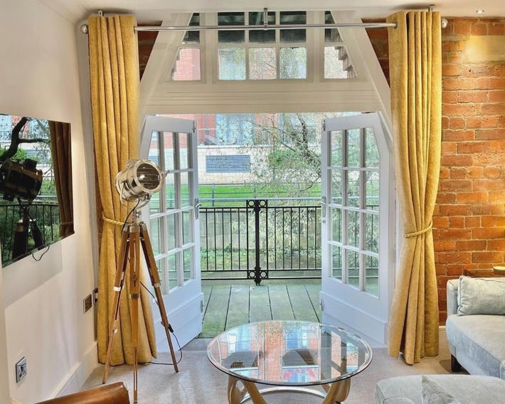 The Butler Suite with parking for one car
