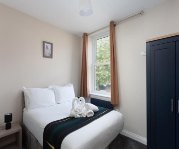 Flat 4 Garth House