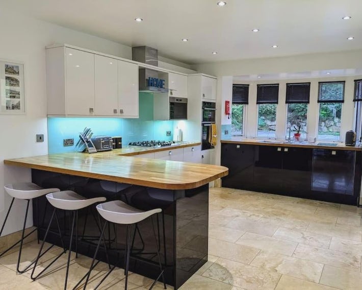 Detached 4 Bedroom Luxury Home