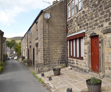 Weavers Houses - Uk12796