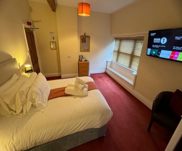 George Hotel