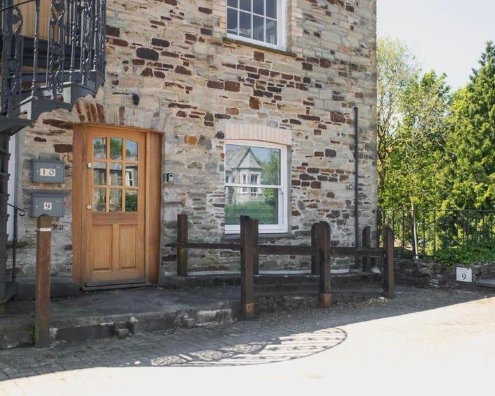 No.9 Priory House, Bodmin