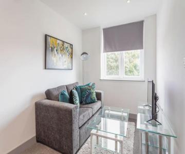 Charming 1 Bedroom Apartment In Leeds