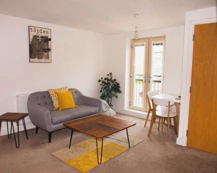 Impressive Urban Townhouse - Leeds City Centre
