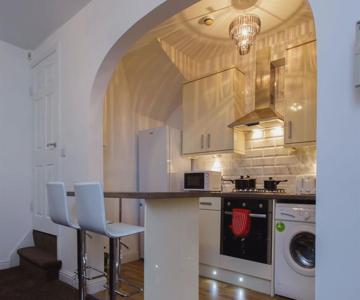 Shaftesbury Apartments