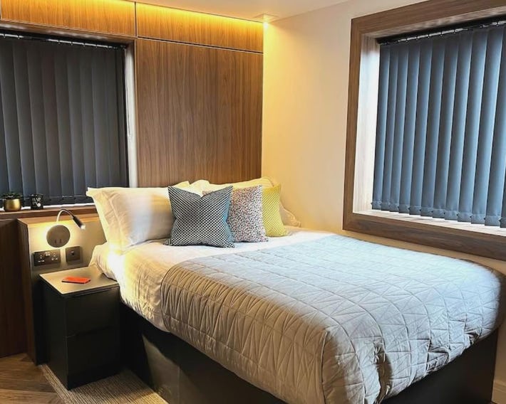Unwind in Style, One-Bedroom Haven 4C Close to DMU