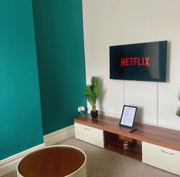 Spacious Haven Near University of Leicester