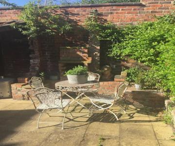 Charming Victorian Terrace, Near Lincoln Castle