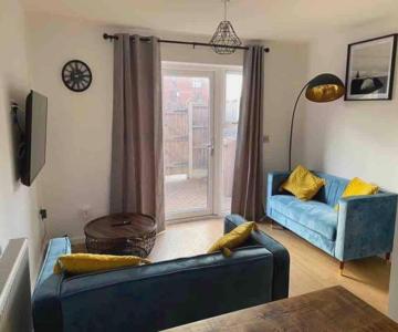 Central 4-bed House - Parking Patio Garden Wifi