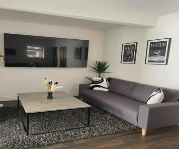 Lovely 2 Bed Full House By The Beach