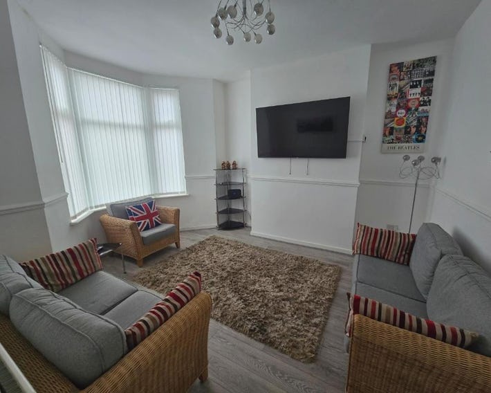 Anfield Guest House Sleeps 5
