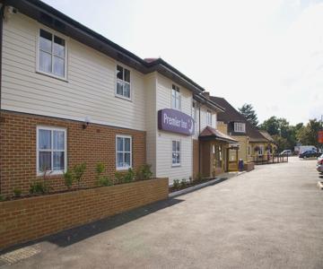 Premier Inn Twickenham East