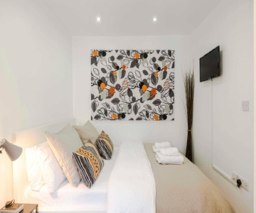 Central Camden Apartment