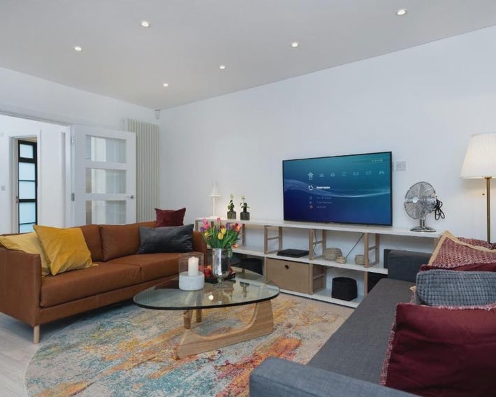 Huge & Central 3 Bedr, 4 Beds, 2,5 Bath Covent Gdn