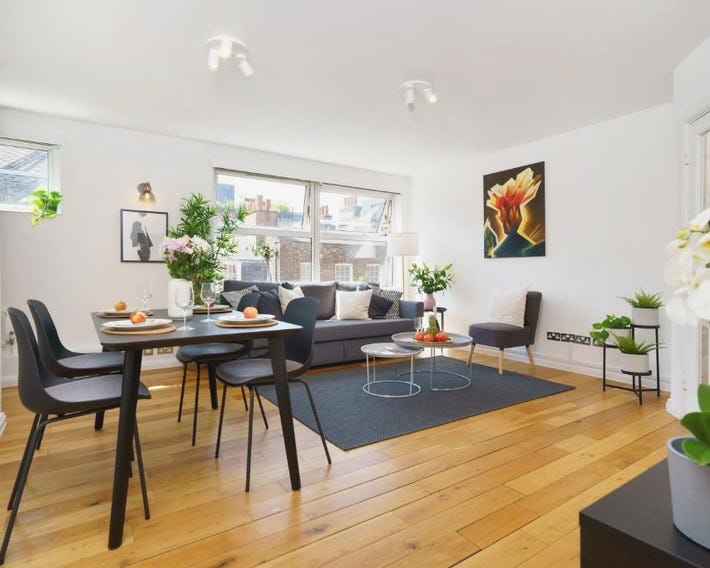 Best Location Oxford Str, Soho 2 Bedr, 3 Beds, 2 Bath