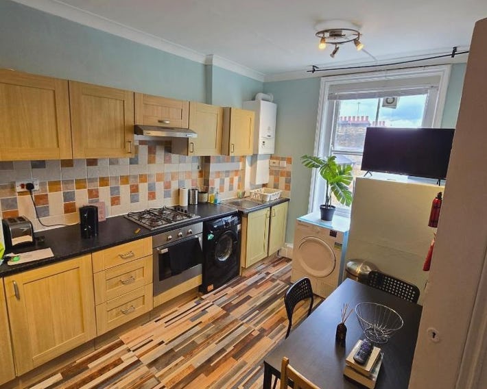 MARYLEBONE- HIGH STREET Flat PERFECT LOCATION