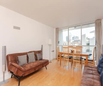 Spacious 2 Bedroom Flat On Bermondsey St