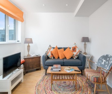 Stylish Flat Between London Bridge & Tower Bridge