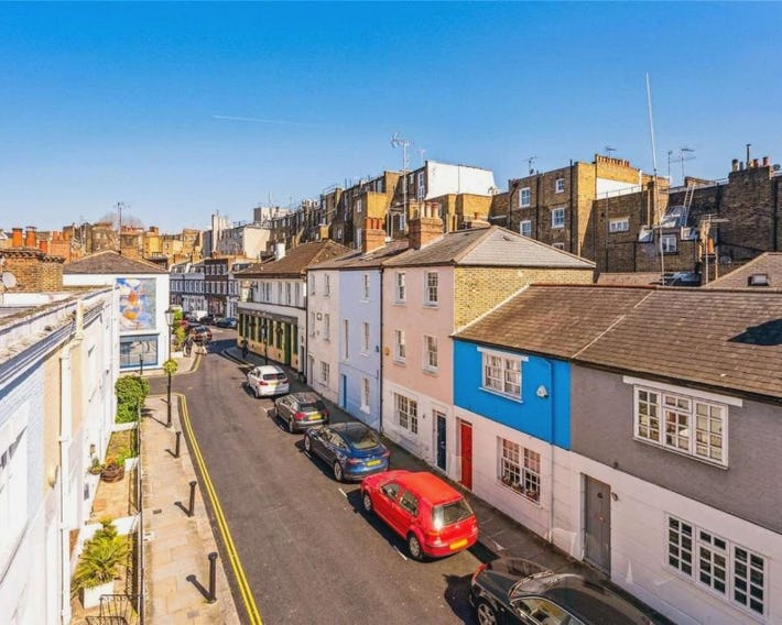 Kensington two floor mews house