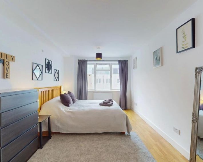 Bright and cosy 1 bed flat next to Tower Bridge