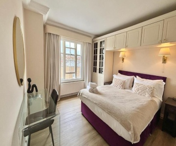 The Mozart Suite By Sloane Square