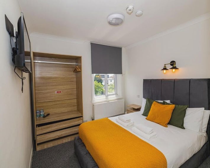 Woodford Hotel