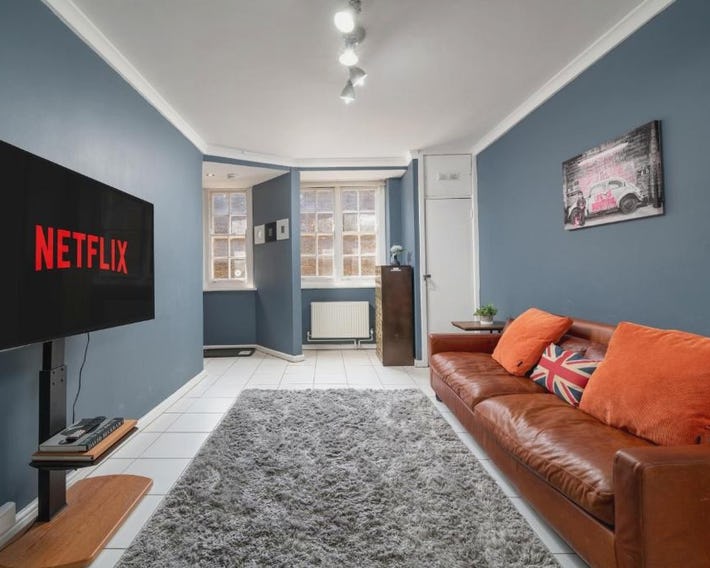 5-Star 2BE Apt in Central London Perfect 2026