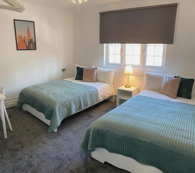 CAMDEN TOWN PARKWAY ROOMS