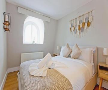 Imperial Hogarth Road Apartment -4th floor