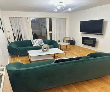 Cosy 1 Bed Apartment Near Excel London