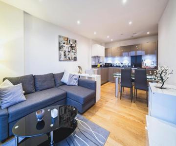 4 Beds Luxury Flat With The Best London View