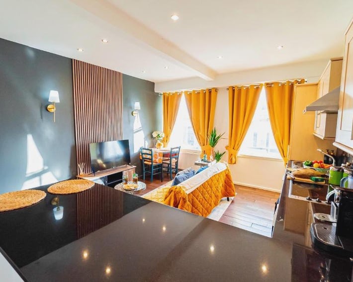Chic 2 Bedrooms 2 Bathrooms at Kensington