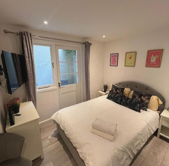 Queensborough terrace