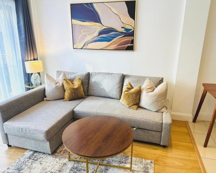 Westferry Deluxe Apartment 3