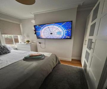 The Junction 2BDR Apartment