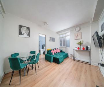 Luxury Central London Apartment Prime Location