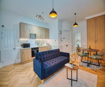 RoyalPark Apartments