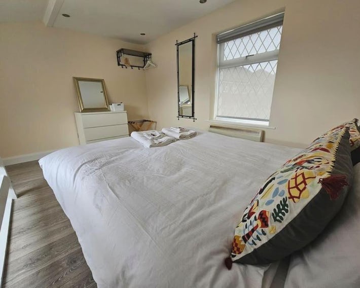 1 Bed House Luton town center