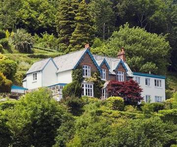 Pine Lodge Guest House