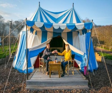 Knights Glamping At Leeds Castle
